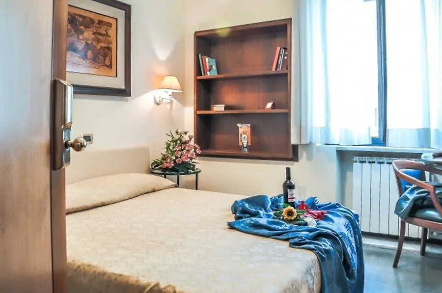 Hotel Santa Prisca Ρώμη