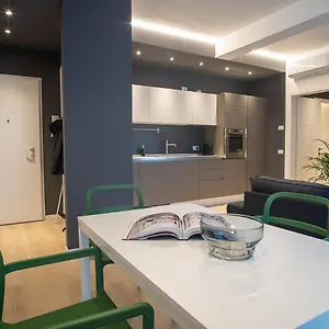 Br Train Station Appartement Trévise