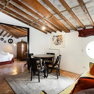 Apartment Frattina, Rom