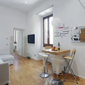Apartment Navona Secret, Rome